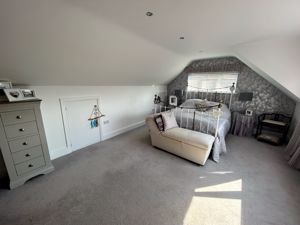 Photo 16- click for photo gallery